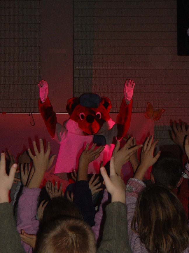 goupil_nous_fait_danser