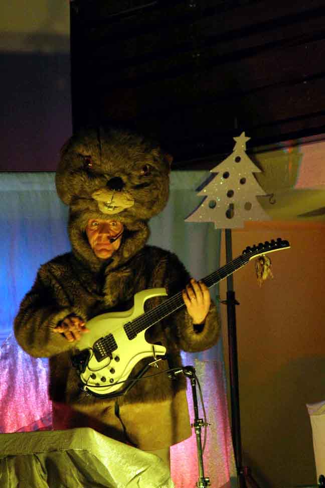 la_marmotte_ne_veut_pas_quitter_la_marmottiere